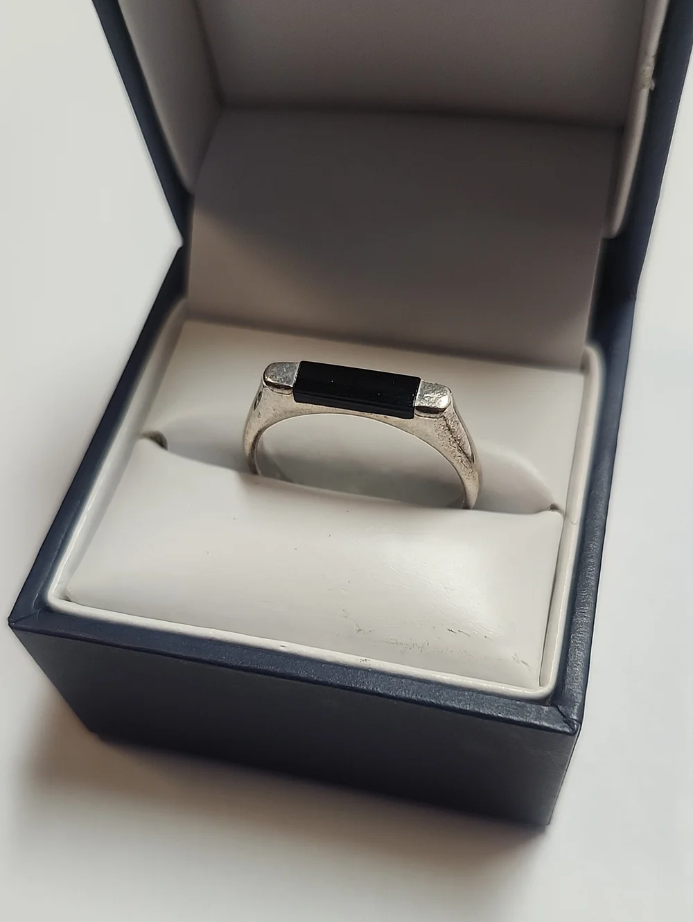 Sterling Silver Ring With Black Center 925 Size 8